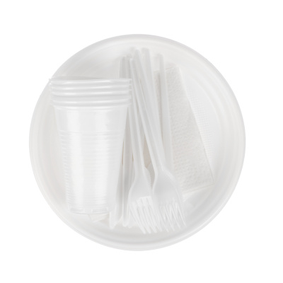 Набор на 6 персон окрашенный тм VIP (тарелка 205 мм; стакан 200 мл; вилка; нож; салфетка) полистирол