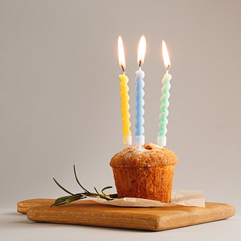 Набор свечей витых для торта тм Fntastic, 6 шт, 7,5 см, парафин, микс