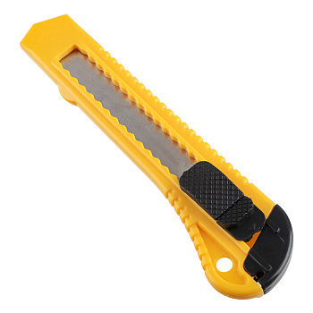 Нож универсальный малярный с сегментированным лезвием 18мм, квадратный фиксатор